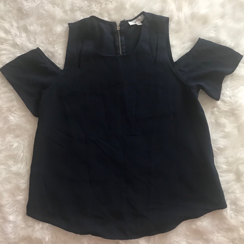 Size S off the shoulder top